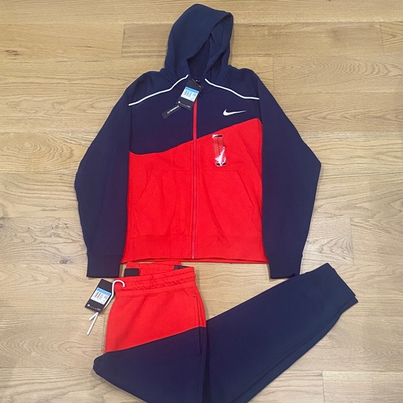 Nike Red and Navy Hoodie & Joggers Set - Picture 1 of 5